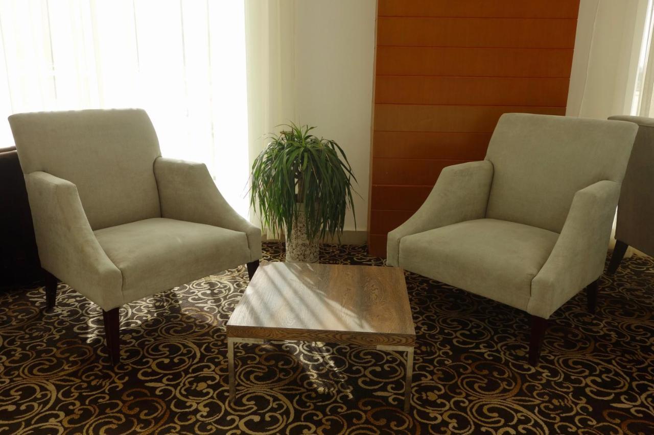 Grand Tayba Hotel Салала Екстер'єр фото