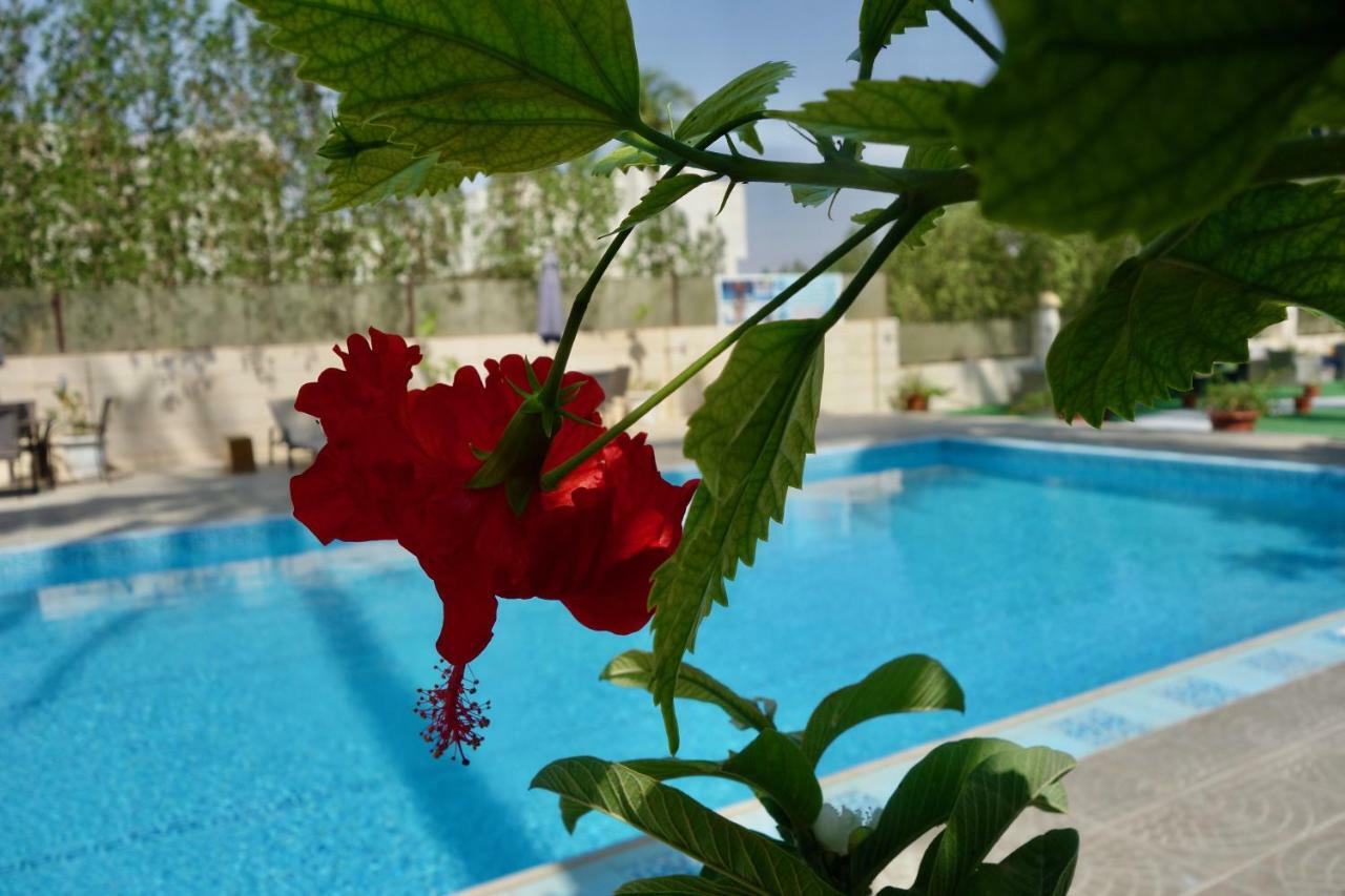 Grand Tayba Hotel Салала Екстер'єр фото